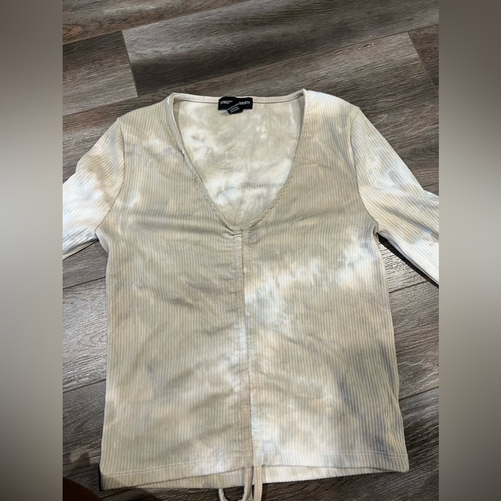 Long Sleeve with Adjustable String